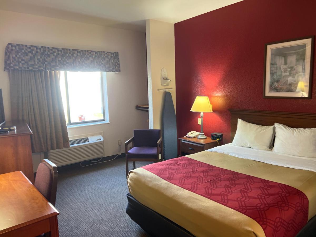 Express Inn & Suites Decatur المظهر الخارجي الصورة