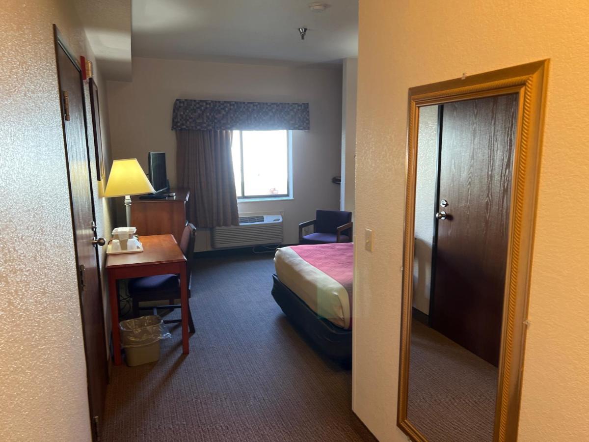 Express Inn & Suites Decatur المظهر الخارجي الصورة